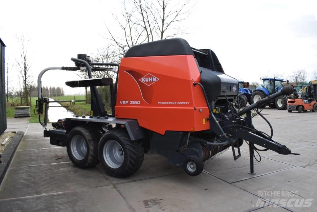 Kuhn VBP 2160 Πρέσες κυλινδρικών δεμάτων