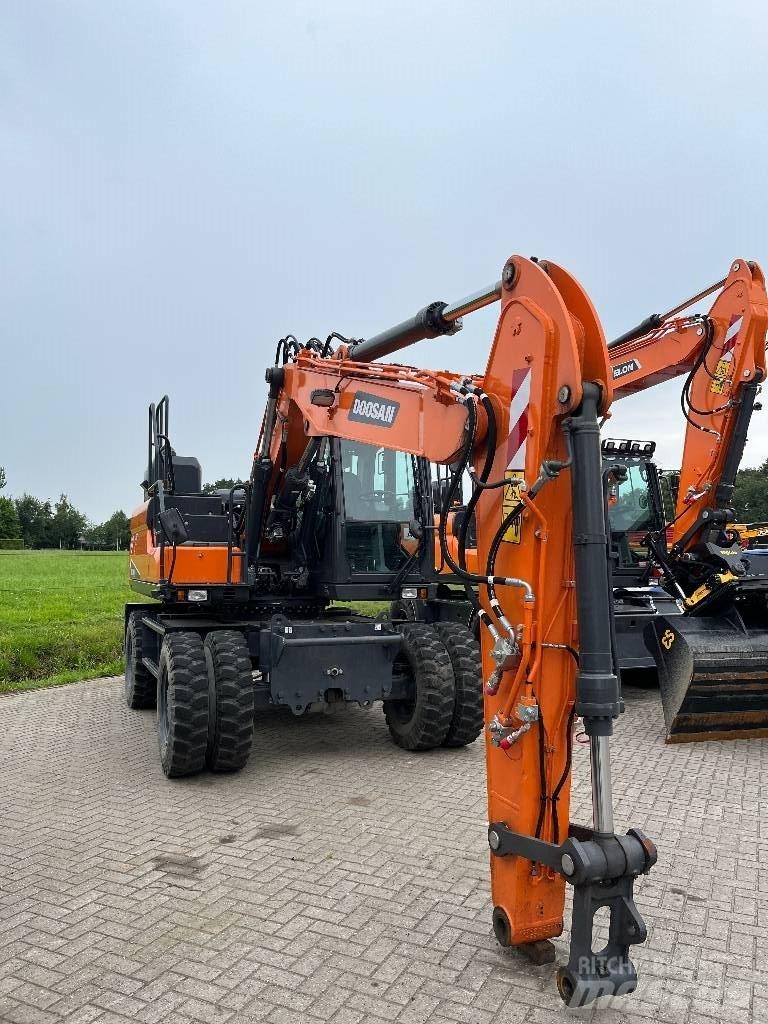 Develon DX140W-7 Εκσκαφείς με τροχούς - λάστιχα