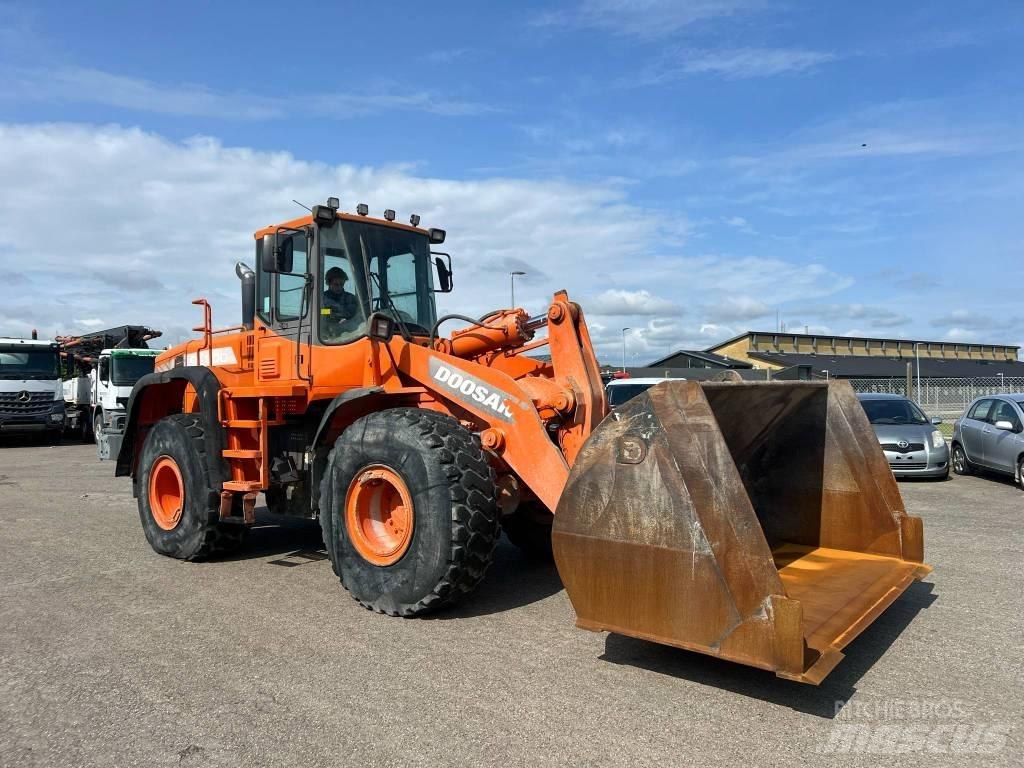 Doosan dl 300 Φορτωτές με λάστιχα (Τροχοφόροι)