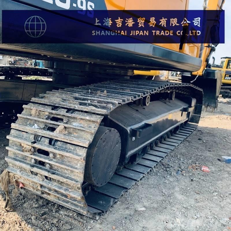 Hyundai R220 Εκσκαφείς με ερπύστριες