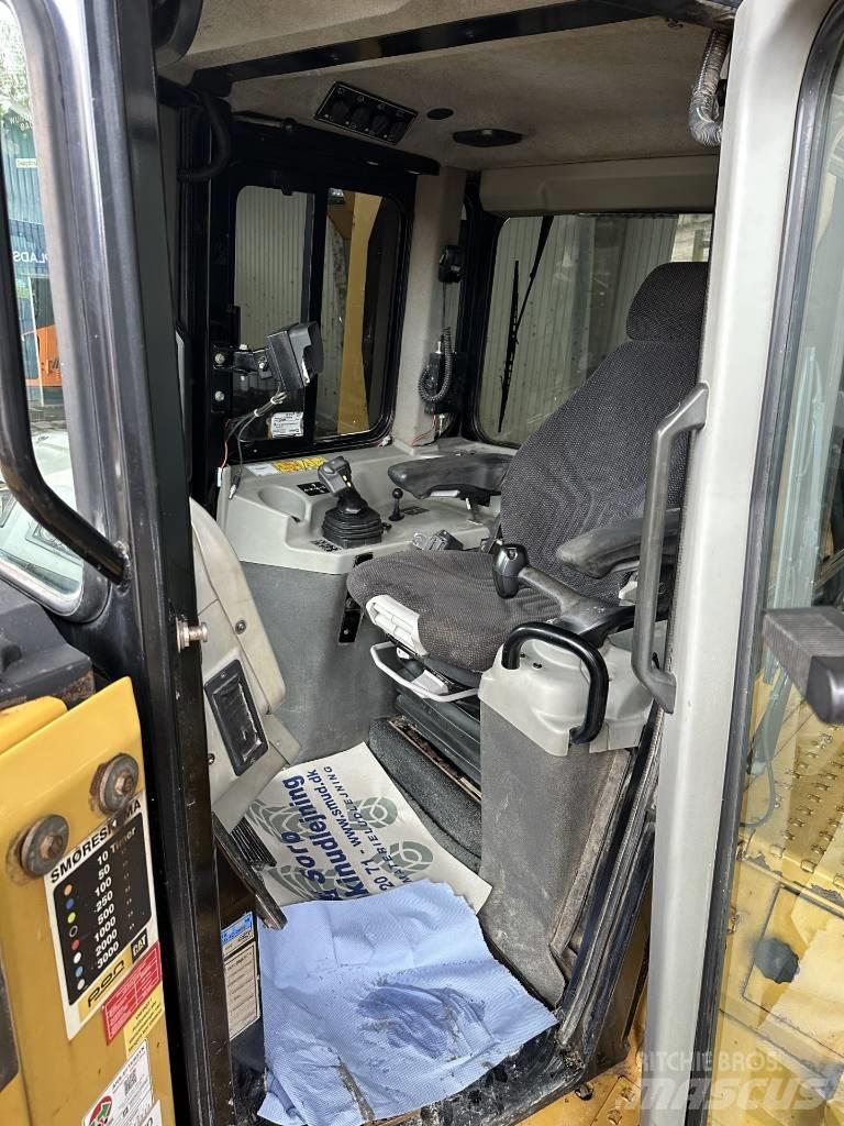CAT D 6 T LGP Μπουλντόζες με ερπύστριες