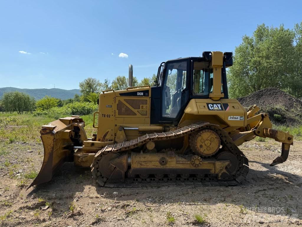 CAT D6N XL Μπουλντόζες με ερπύστριες