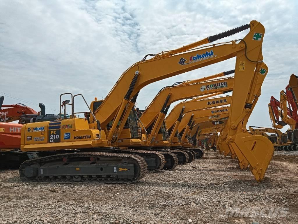 Komatsu PC 210 Εκσκαφείς με ερπύστριες