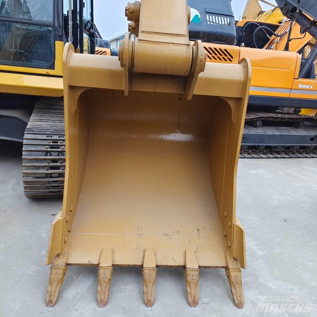 CAT 330 D Εκσκαφείς με ερπύστριες