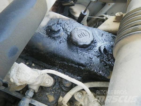 Hitachi EX120-5 Εκσκαφείς με ερπύστριες