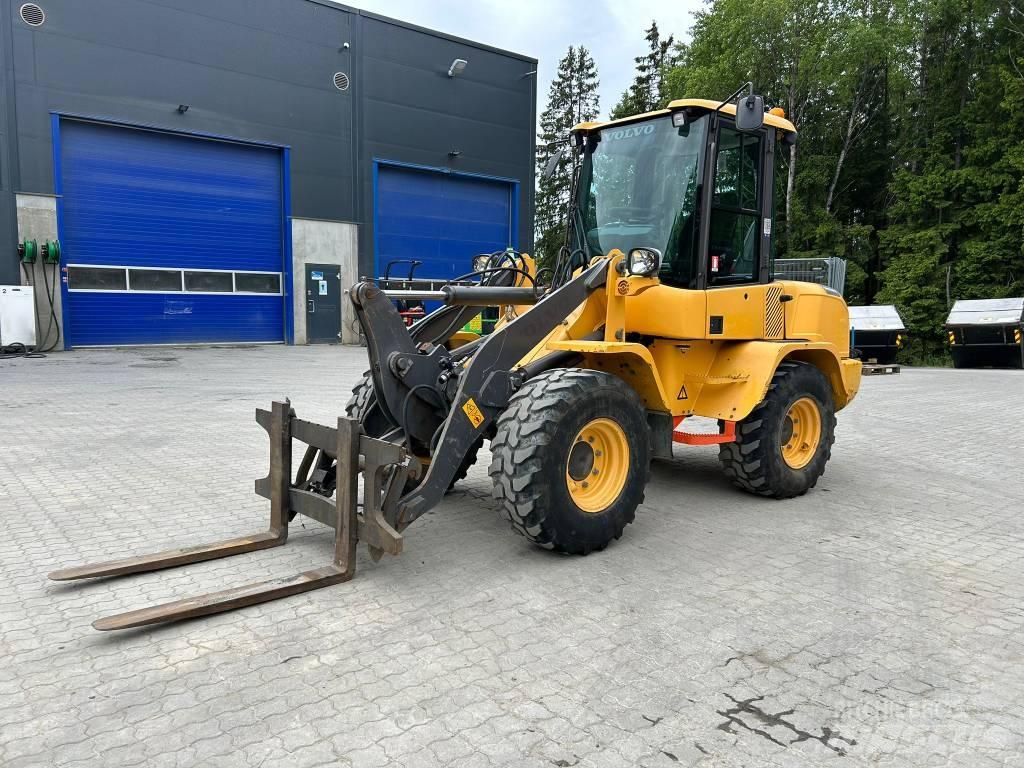 Volvo L 30 G Φορτωτές με λάστιχα (Τροχοφόροι)