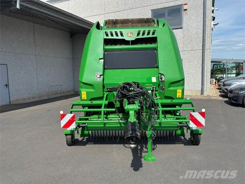 John Deere V451M Πρέσες κυλινδρικών δεμάτων
