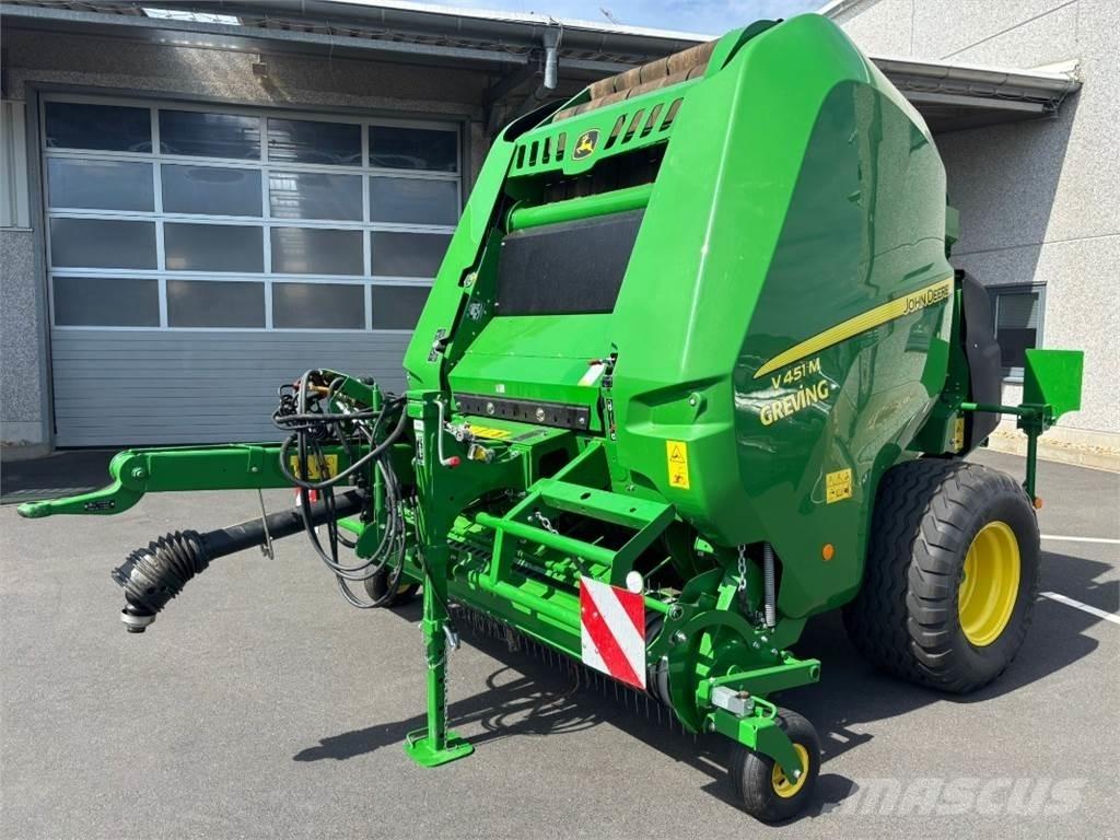 John Deere V451M Πρέσες κυλινδρικών δεμάτων