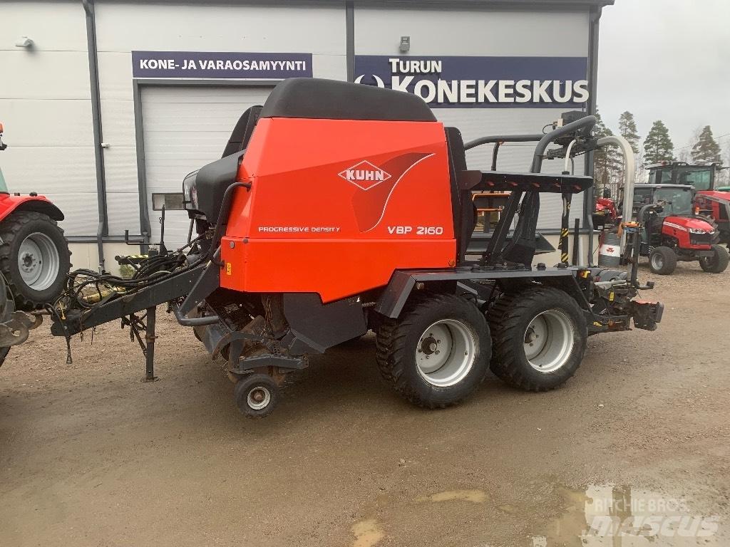 Kuhn VBP 2160 Πρέσες κυλινδρικών δεμάτων