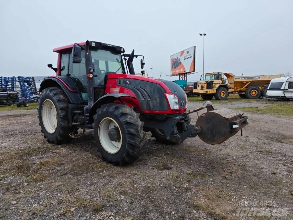 Valtra T 193 Τρακτέρ