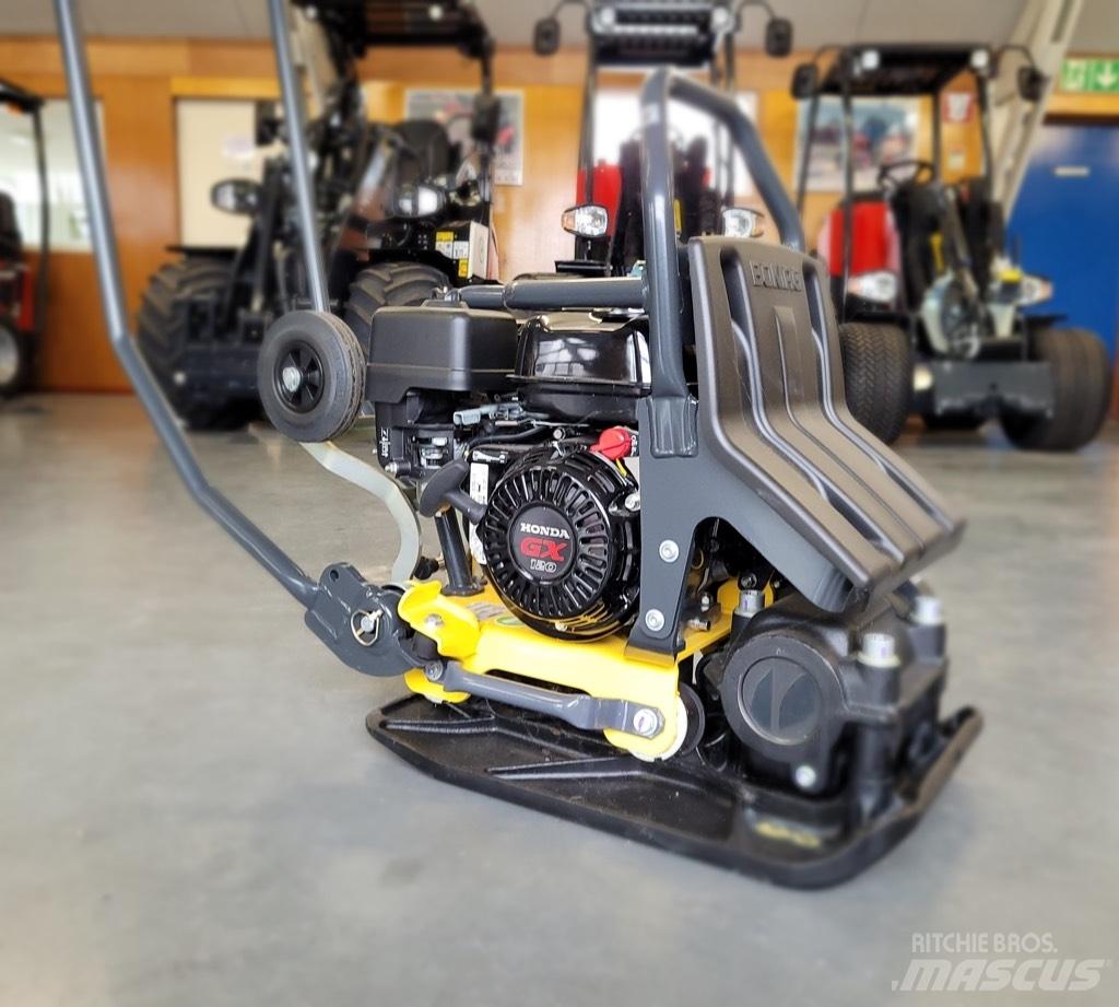 Bomag BP 10/35 Επίπεδοι κόπανοι