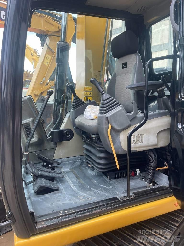 CAT 307 D Εκσκαφάκι (διαβολάκι) < 7t