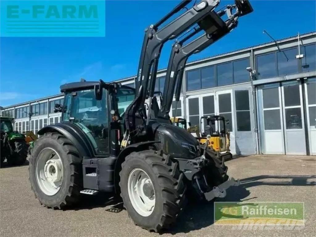 Valtra g135v 1b9 Τρακτέρ