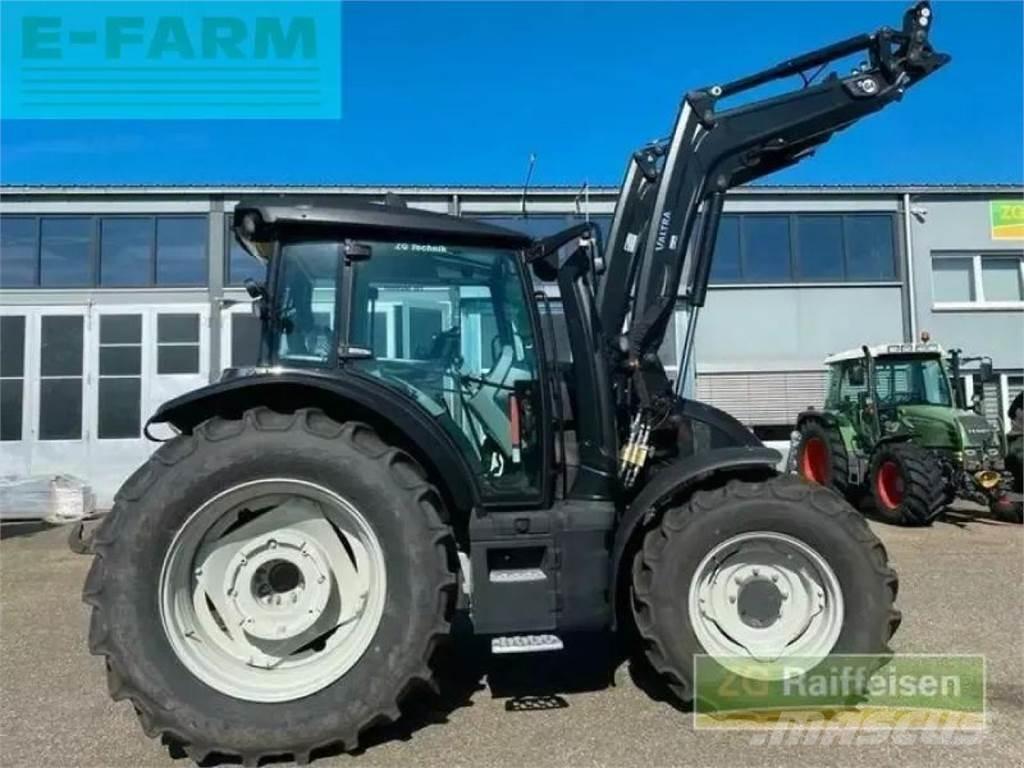 Valtra g135v 1b9 Τρακτέρ