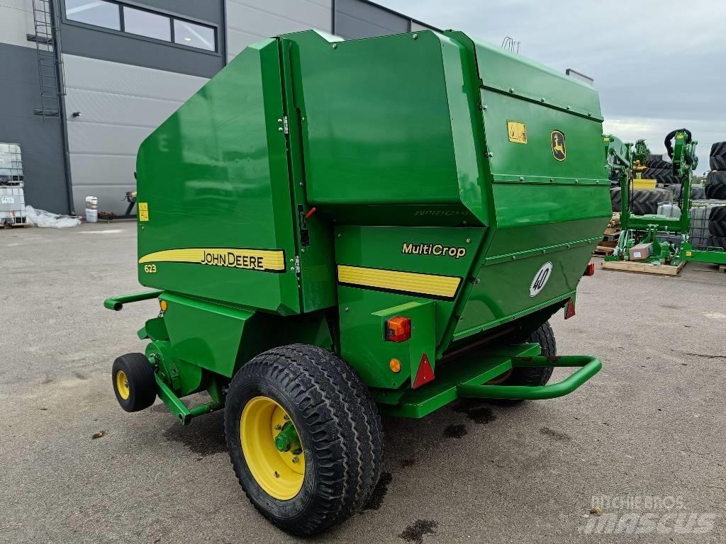 John Deere 623N Πρέσες κυλινδρικών δεμάτων