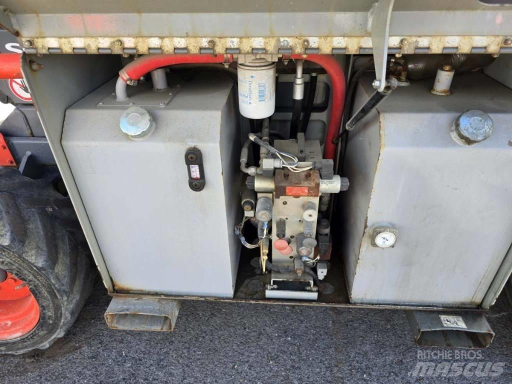 SkyJack SJ 6832 RT Ανυψωτήρες ψαλιδωτής άρθρωσης