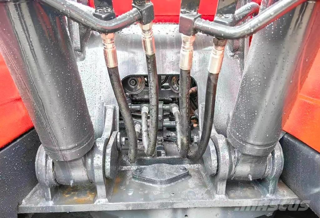 Doosan DX 140 Εκσκαφείς με ερπύστριες