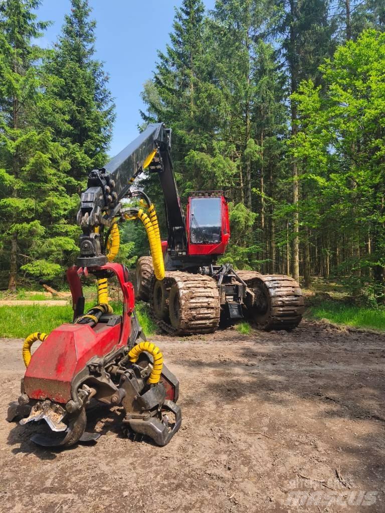 Komatsu 951 Θεριζοαλωνιστικές μηχανές