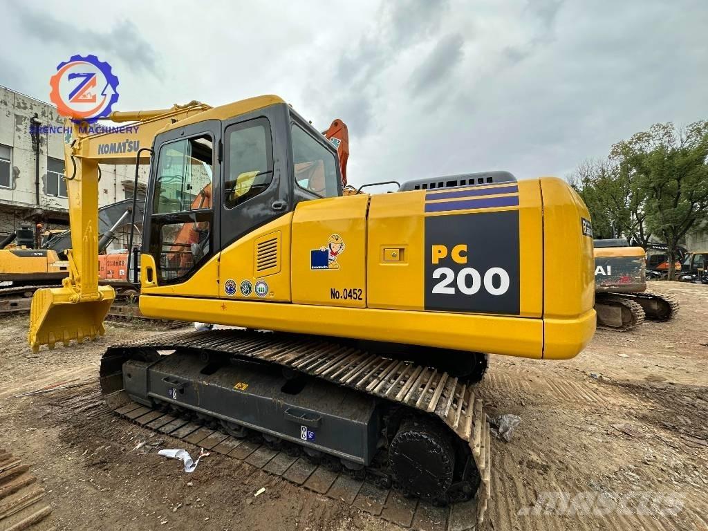 Komatsu PC 200-7 Εκσκαφείς με ερπύστριες