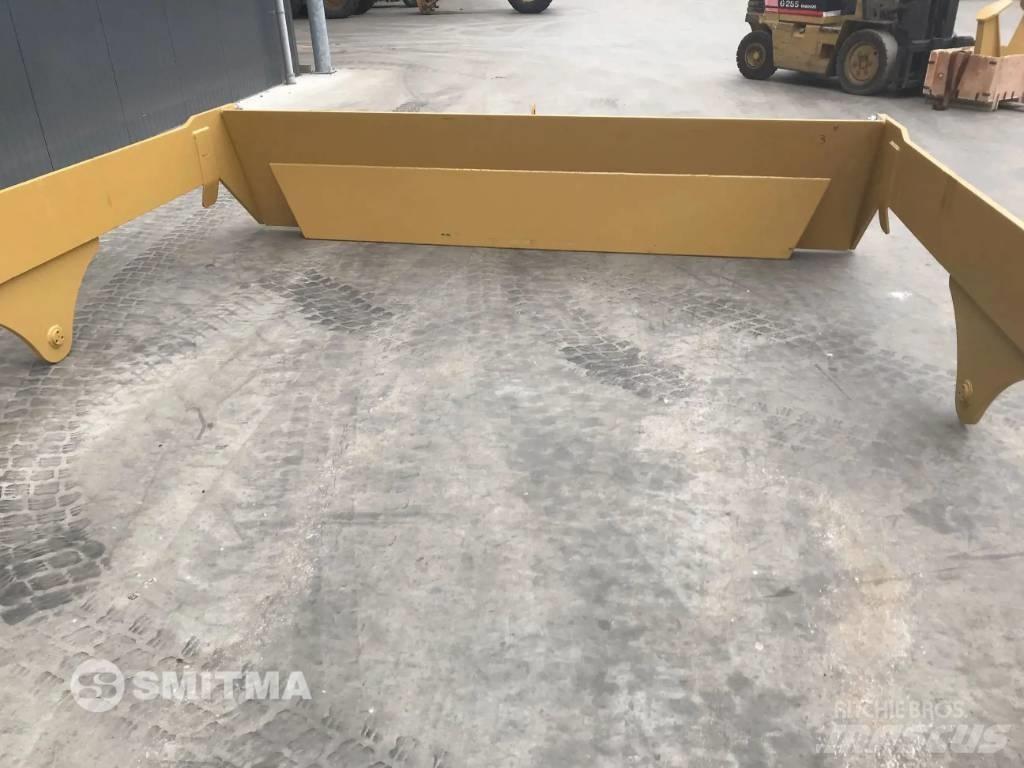 Volvo A40G Πτυσσόμενες πόρτες (Tailgates)