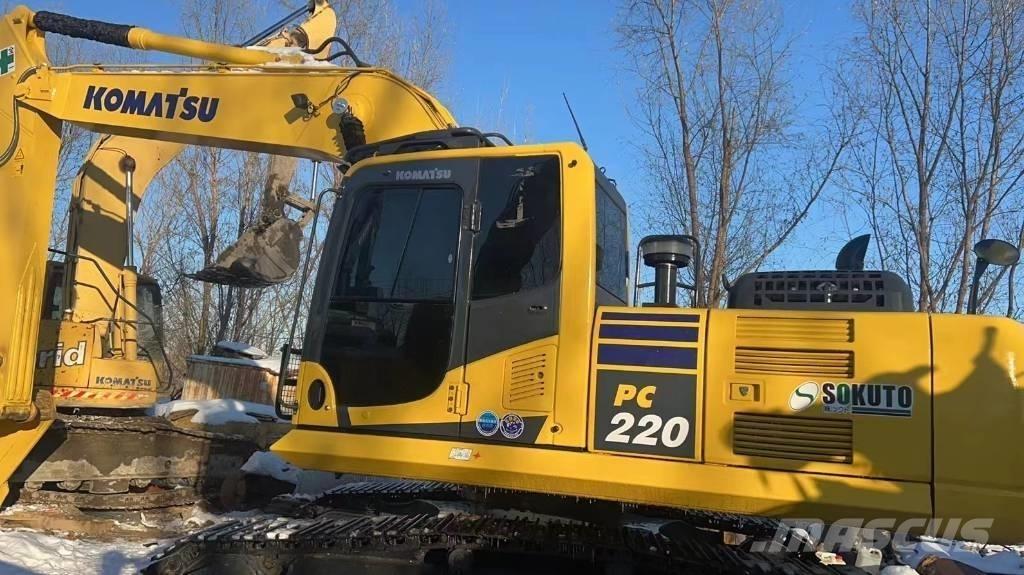Komatsu PC 220-8 Εκσκαφείς με ερπύστριες