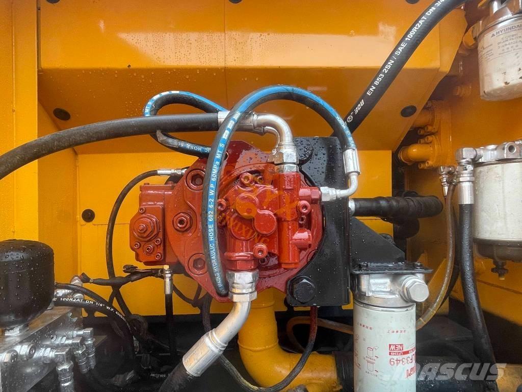 Hyundai R220LC-9 Εκσκαφείς με ερπύστριες