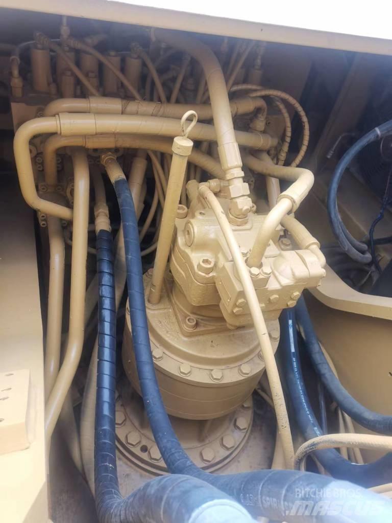 CAT 330 D Εκσκαφείς με ερπύστριες