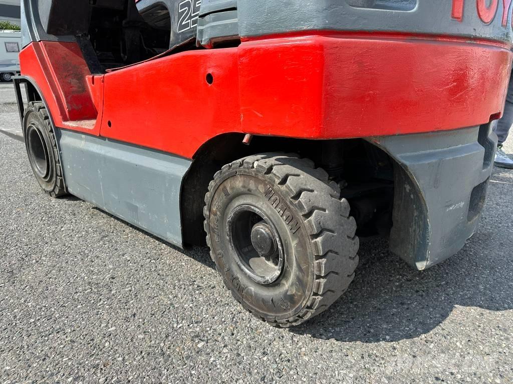 Toyota 7 FB 25 Ηλεκτρικά περονοφόρα ανυψωτικά κλαρκ