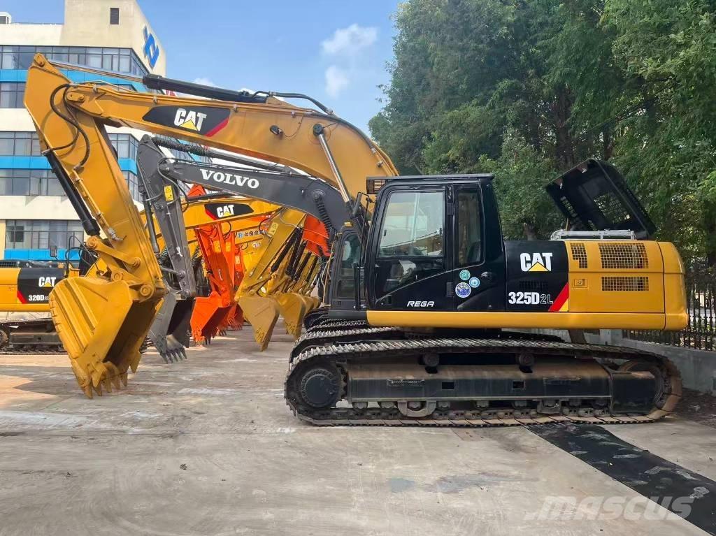 CAT 325 D L Εκσκαφείς με ερπύστριες