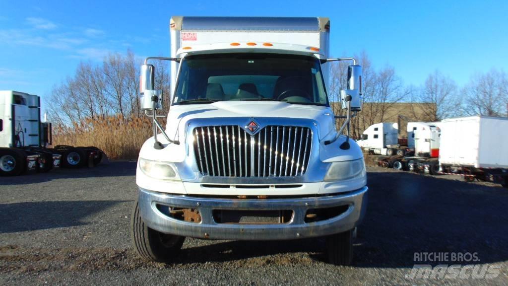 International 4300 Φορτηγά Κόφα
