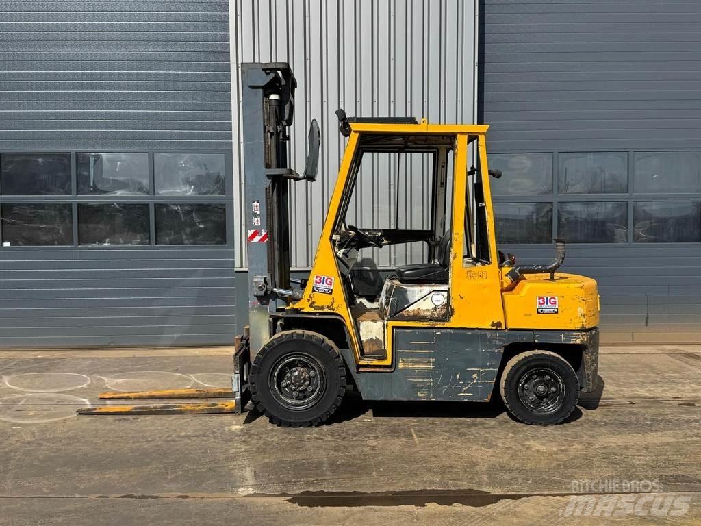 Nissan WGF03A45U Περονοφόρα ανυψωτικά κλαρκ - άλλα