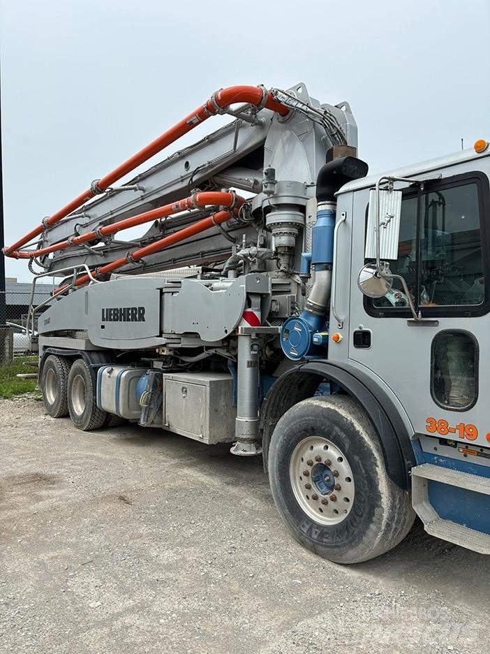 Liebherr 37Z4XXT Αντλίες σκυροδέματος