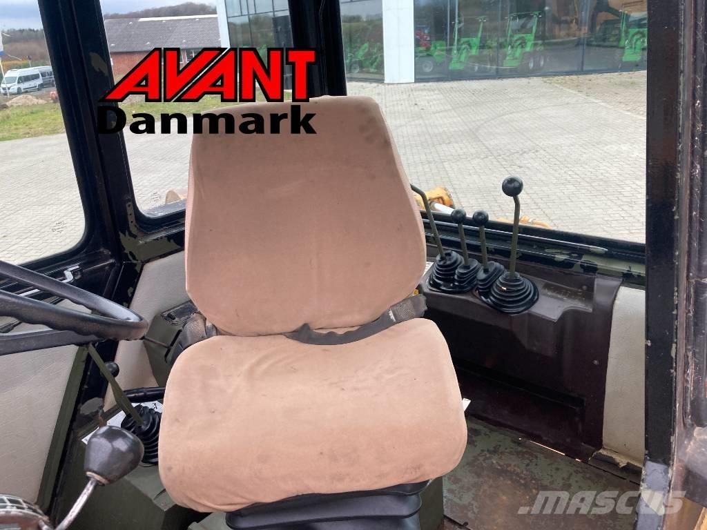 Hydrema 806 Εκσκαφείς Φορτωτές τύπου JCB