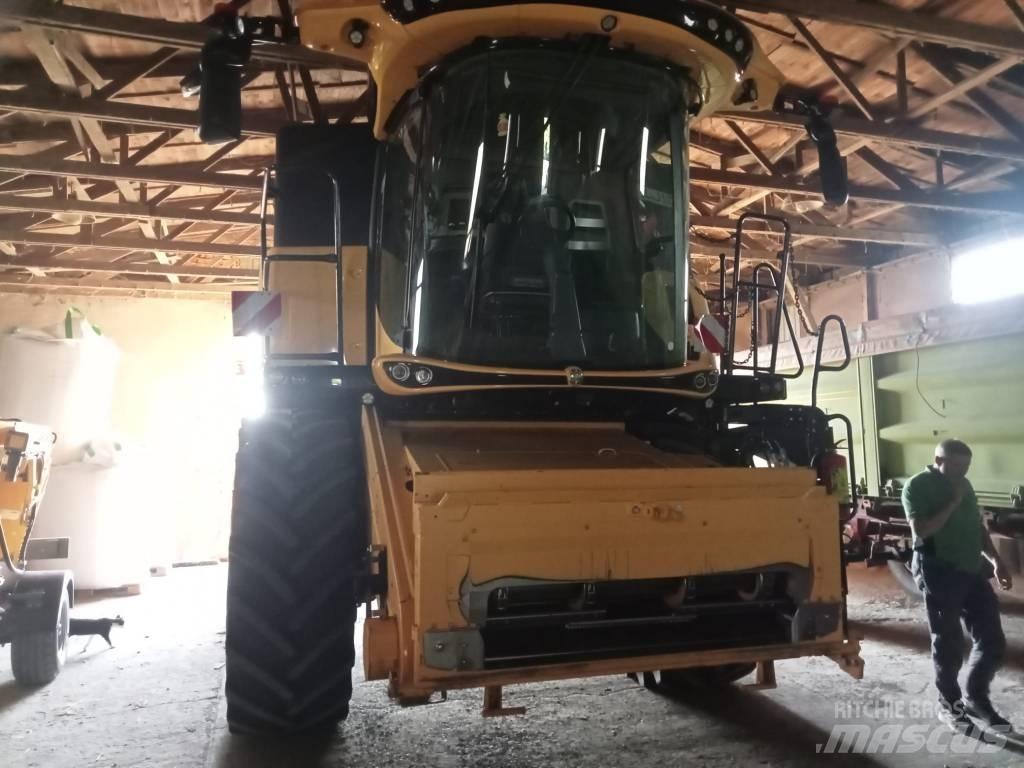New Holland CX 8.70 Θεριζοαλωνιστικές μηχανές