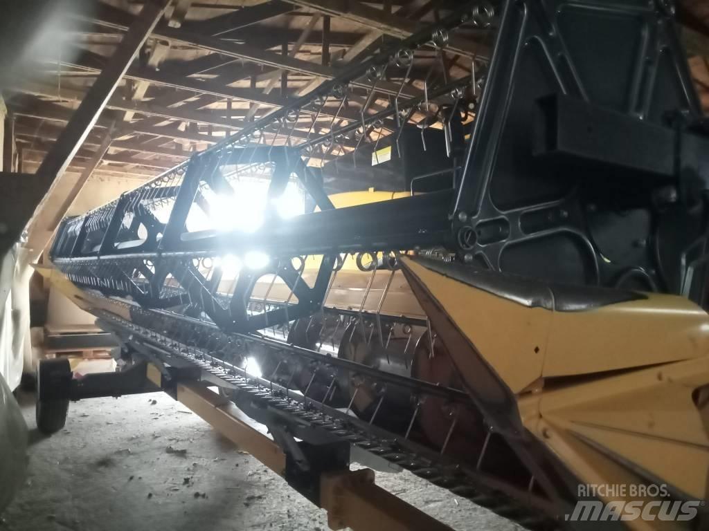 New Holland CX 8.70 Θεριζοαλωνιστικές μηχανές