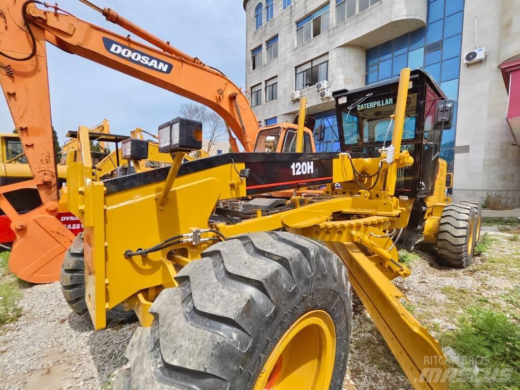 CAT 120 H Γκρέιντερς