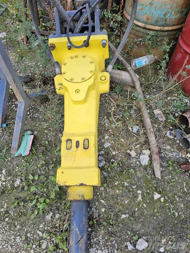 Atlas Copco SB 302 Σφυριά / Σπαστήρες