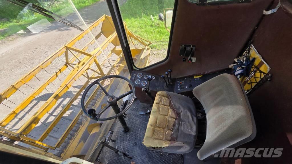 Sampo-Rosenlew 680 Θεριζοαλωνιστικές μηχανές