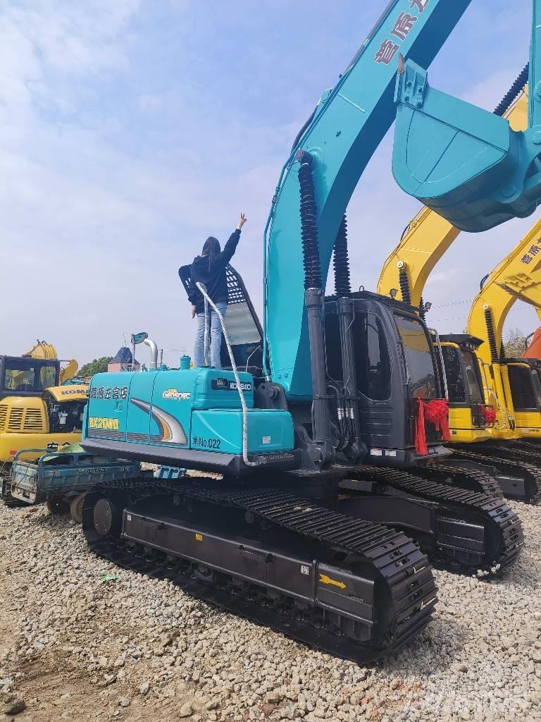 Kobelco SK 200 Εκσκαφείς με ερπύστριες