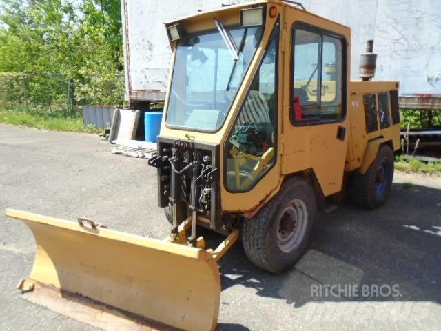 Trackless MT5T Άλλα μηχανήματα για το δρόμο και το χιόνι