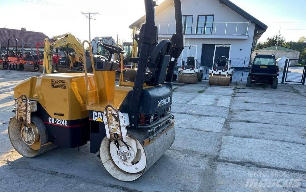 CAT CB 224 E Οδοστρωτήρες διπλού κυλίνδρου