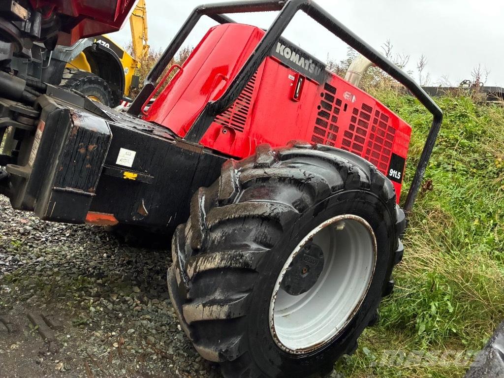 Komatsu 911.5 Θεριζοαλωνιστικές μηχανές