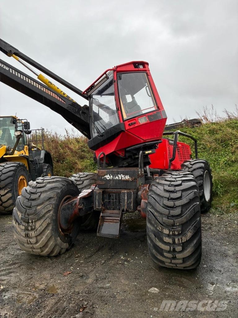 Komatsu 911.5 Θεριζοαλωνιστικές μηχανές