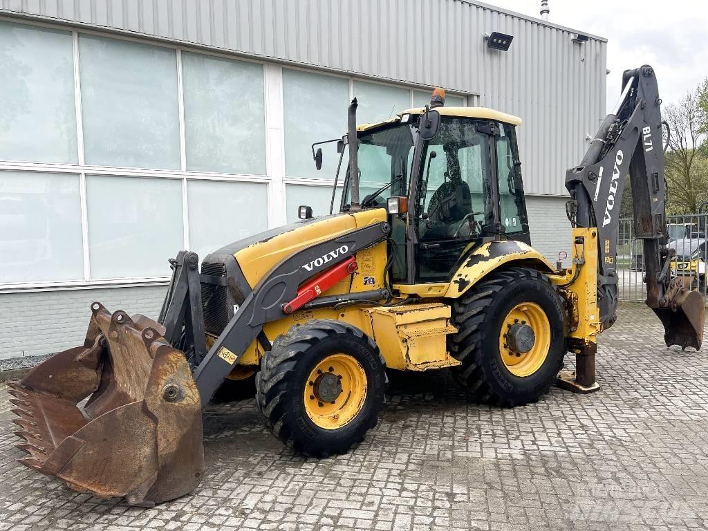 Volvo BL71 Εκσκαφείς Φορτωτές τύπου JCB