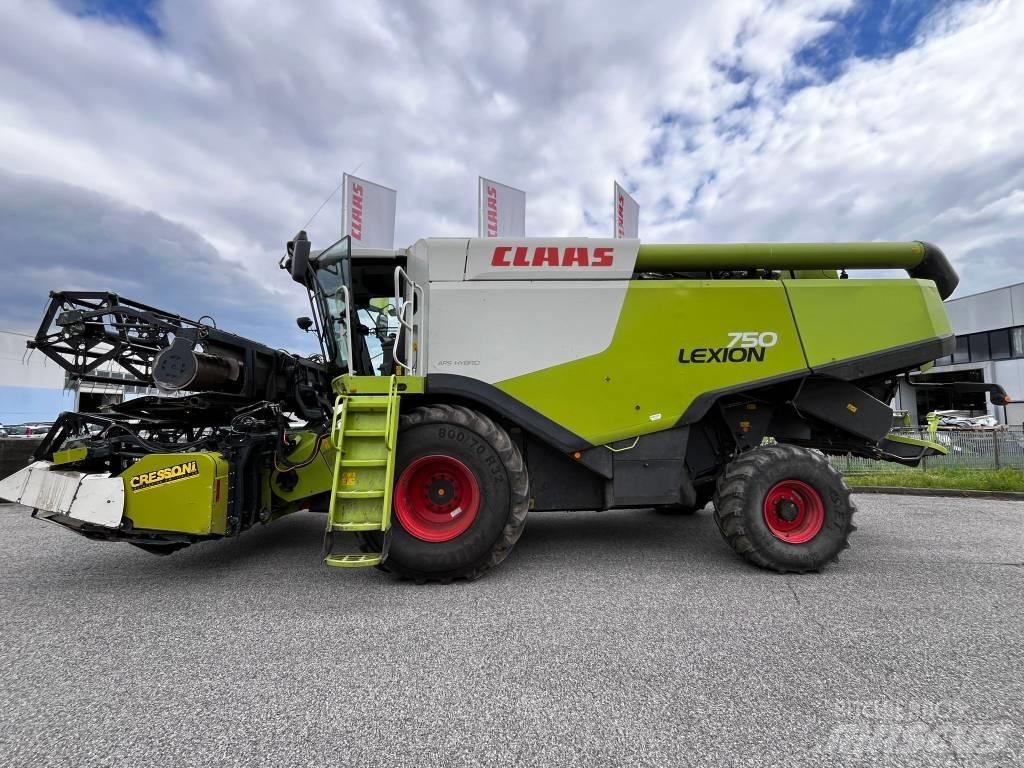 CLAAS Lexion 750 Θεριζοαλωνιστικές μηχανές