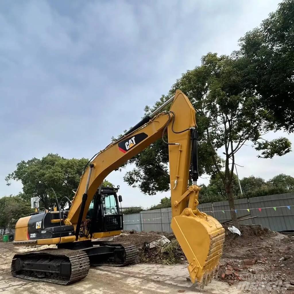CAT 320 D2 Εκσκαφείς με ερπύστριες