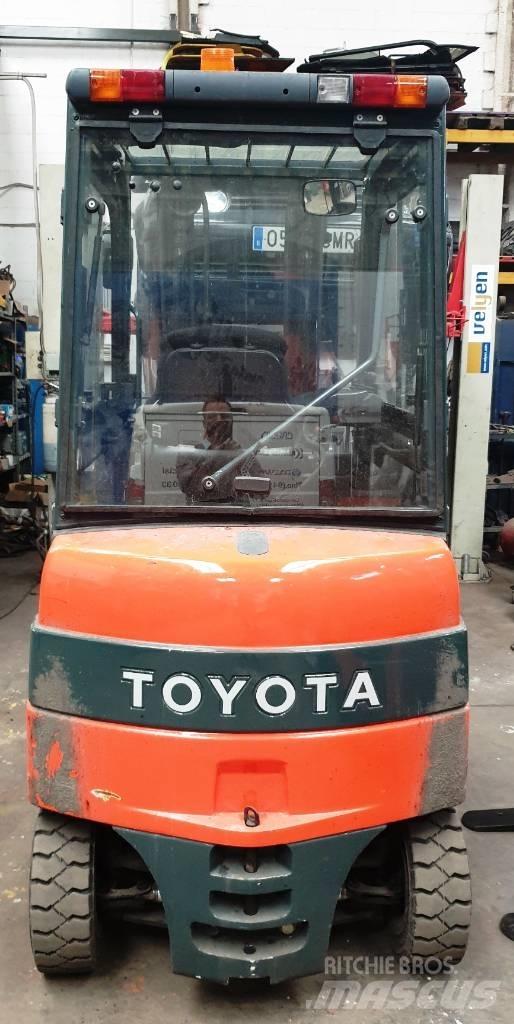 Toyota 7 FBMF 25 Ηλεκτρικά περονοφόρα ανυψωτικά κλαρκ