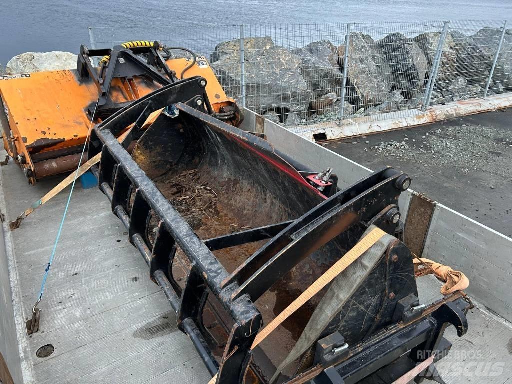 Manitou CBG 2300 Κουβάδες