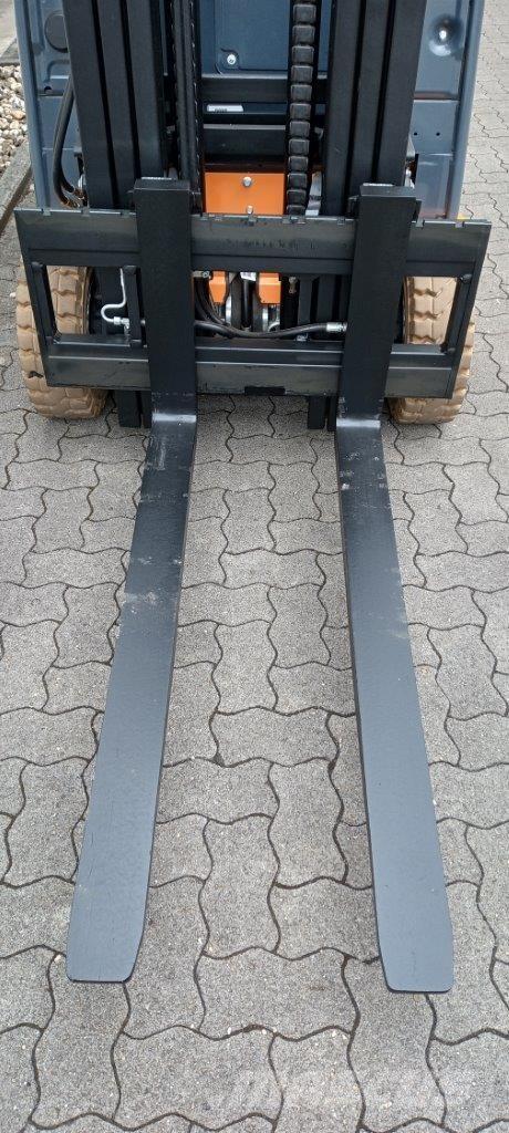 Toyota 8FBM16T Ηλεκτρικά περονοφόρα ανυψωτικά κλαρκ