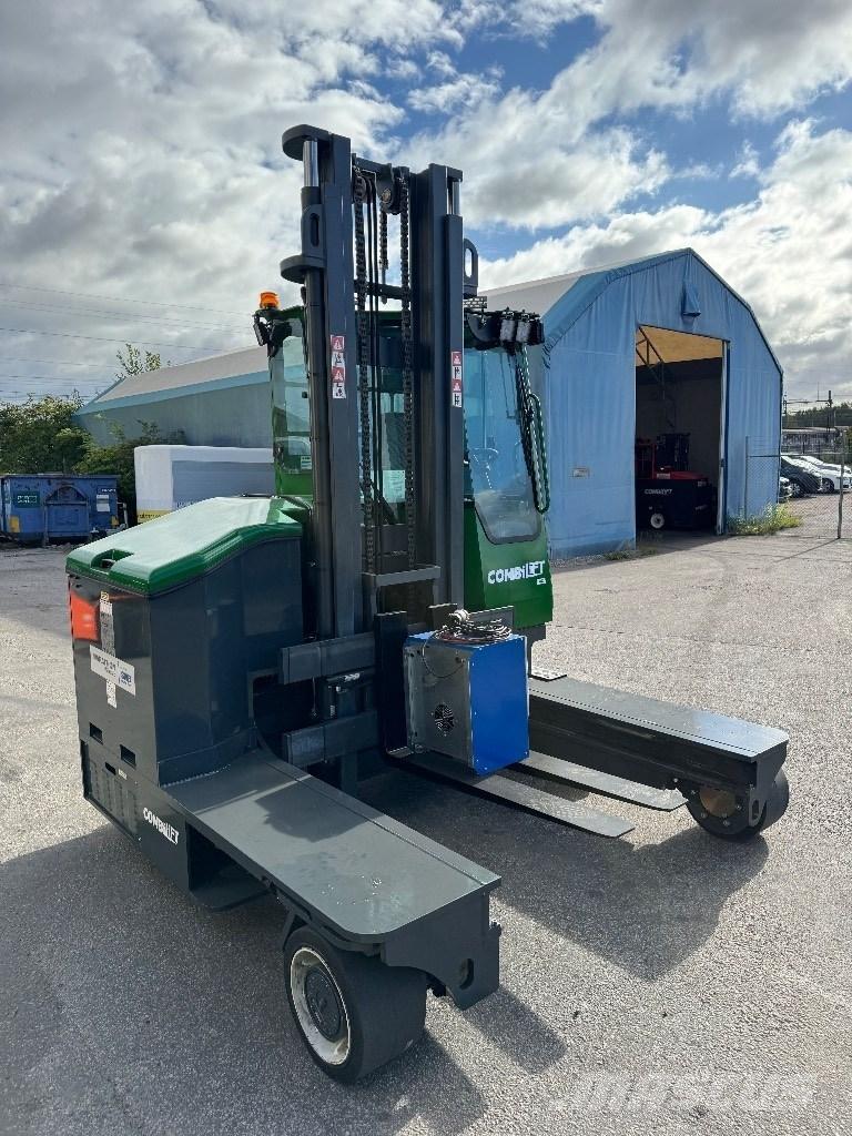 Combilift C4000ET Ανυψωτικά στενών δρόμων 4 κατευθύνσεων